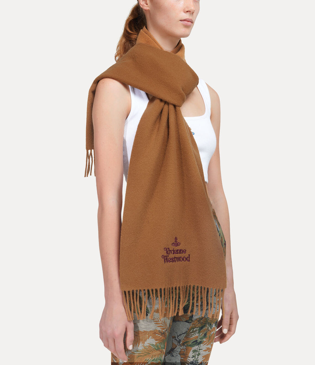 【VIVIENNE WESTWOOD】LOGO SCARF Vivienne Westwood Logo Scarf | Pink | FARFETCH